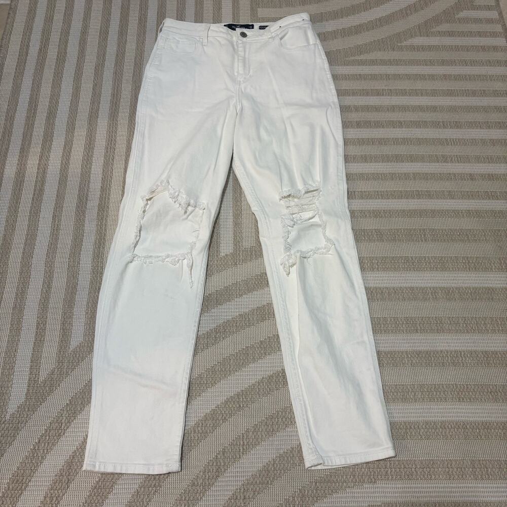 Hollister Co White Denim Ultra High-Rise Mom Jeans W28 L27 Boho Distressed